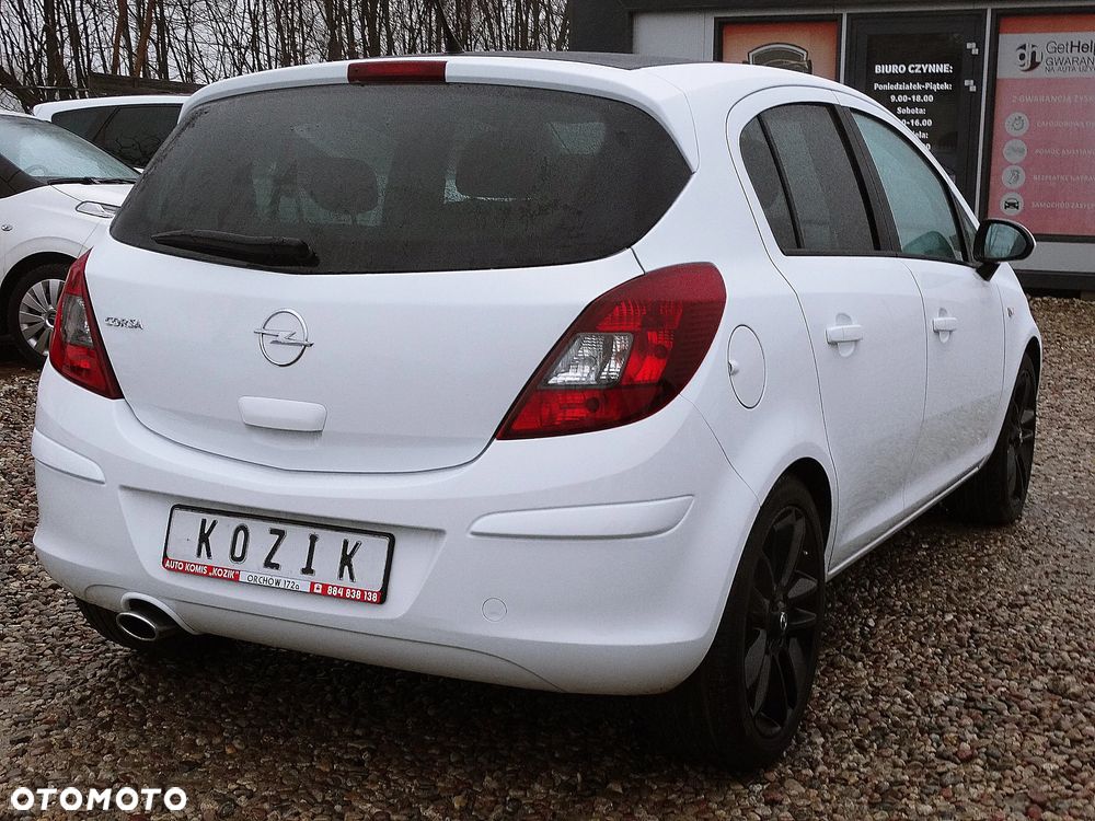 Opel Corsa 1.4 16V Color Edition - 12