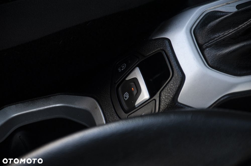 Jeep Renegade 1.4 MultiAir Active Drive Automatik Limited - 24