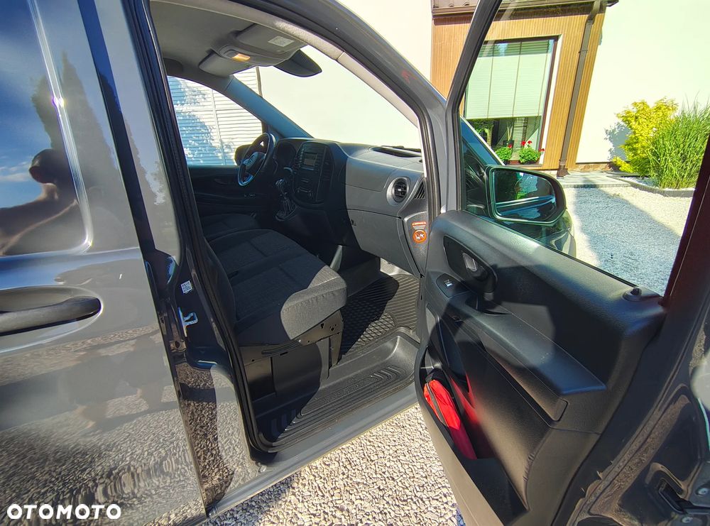 Mercedes-Benz VITO - 20