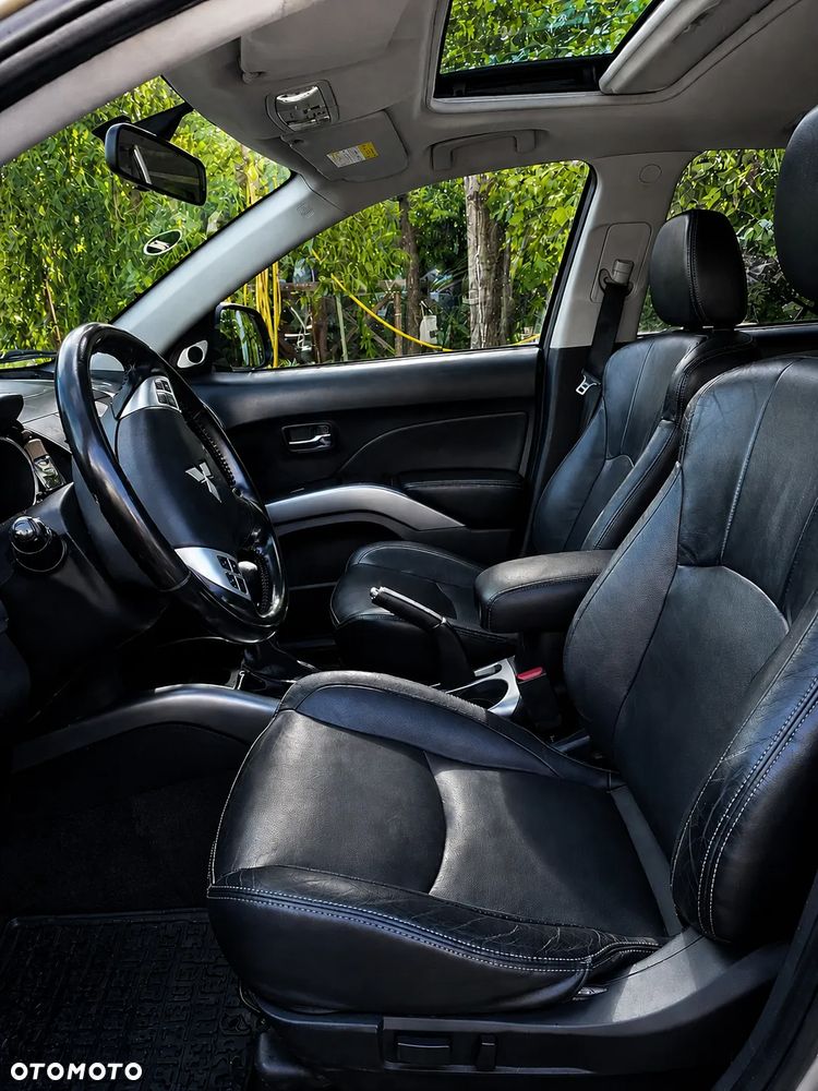 Mitsubishi Outlander 2.2 DID Instyle - 5