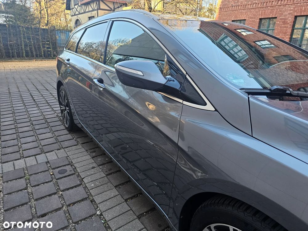 Hyundai i40 Kombi blue 1.7 CRDi DCT Premium - 8