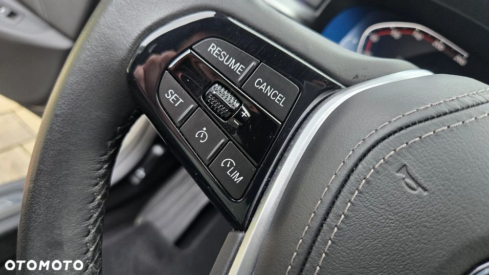 BMW Seria 5 520i Luxury Line - 26