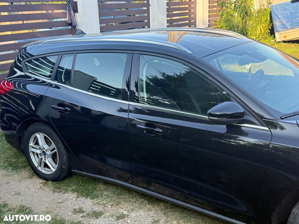 Ford Focus 1.0 EcoBoost Start-Stopp-System COOL&CONNECT - 4