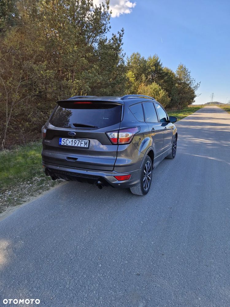 Ford Kuga 2.0 TDCi 4x4 ST-Line - 9