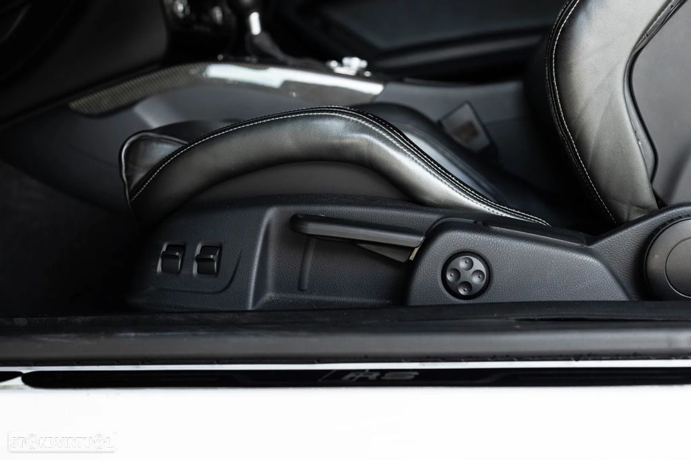 Audi RS5 4.2 FSi quattro S tronic - 25