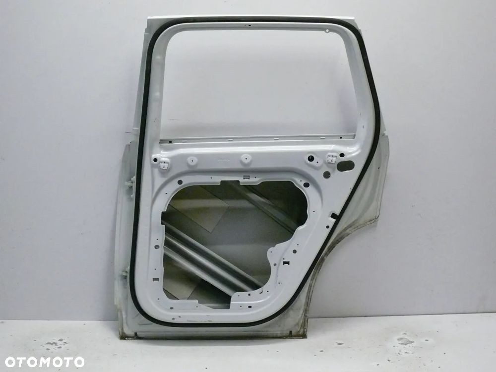 DRZWI TYLNE PRAWE VOLVO XC90 II 2015 - 2