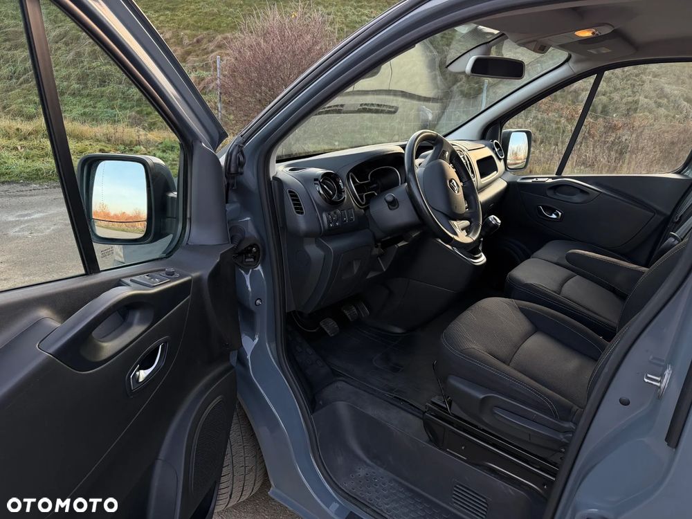 Renault Trafic - 11