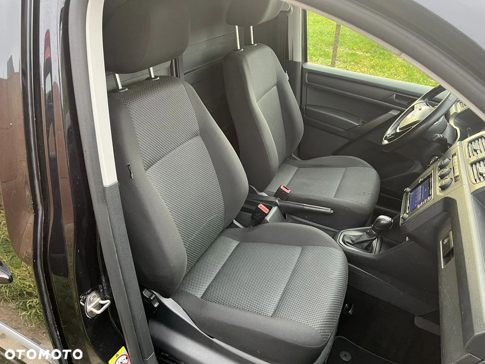 Volkswagen Caddy - 10