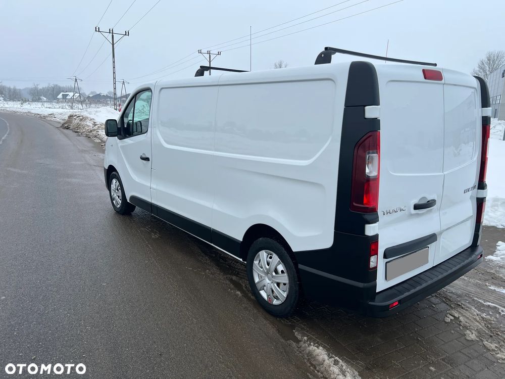 Renault Trafic - 21