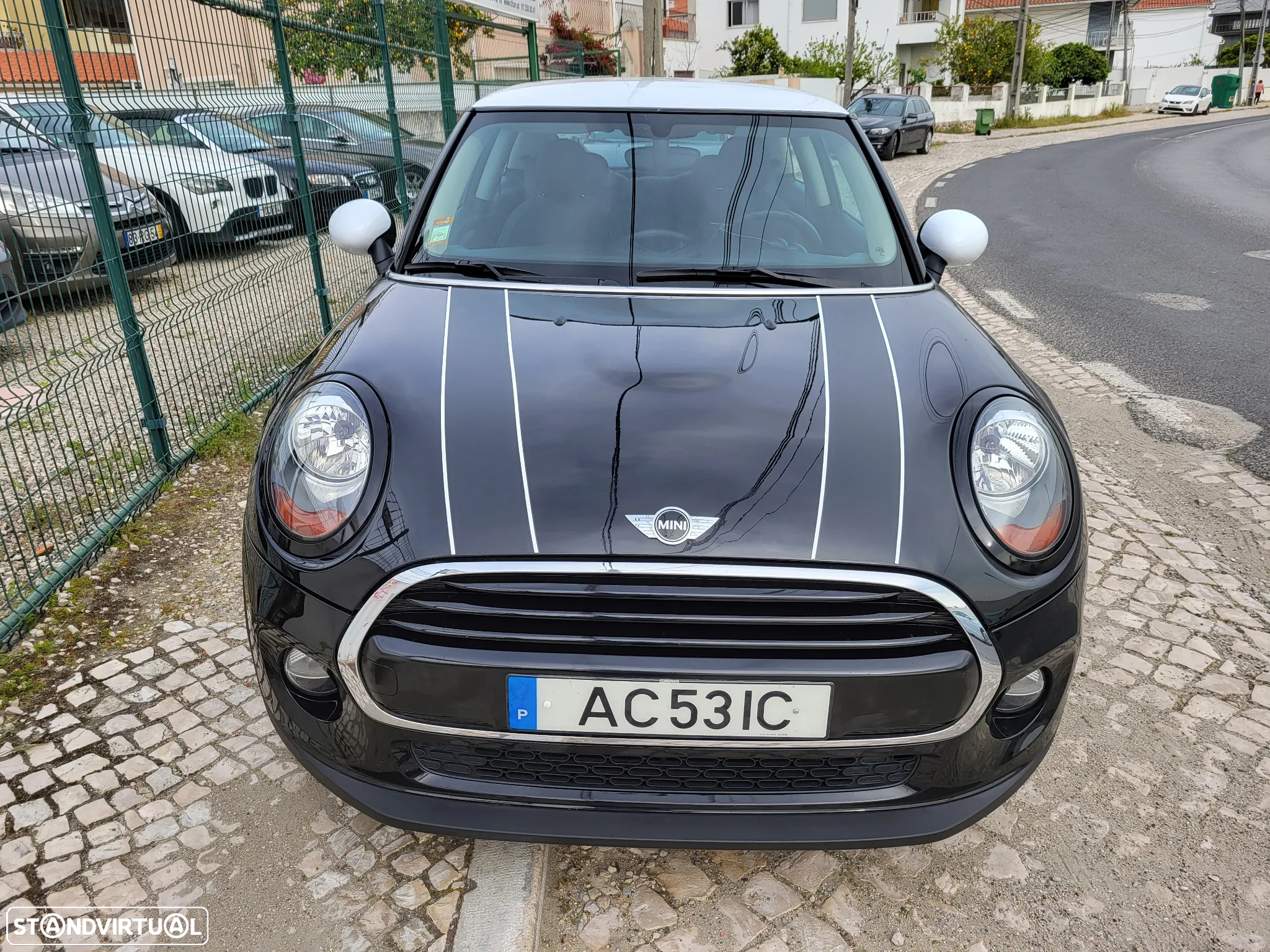 MINI 3 Portas One D - 3