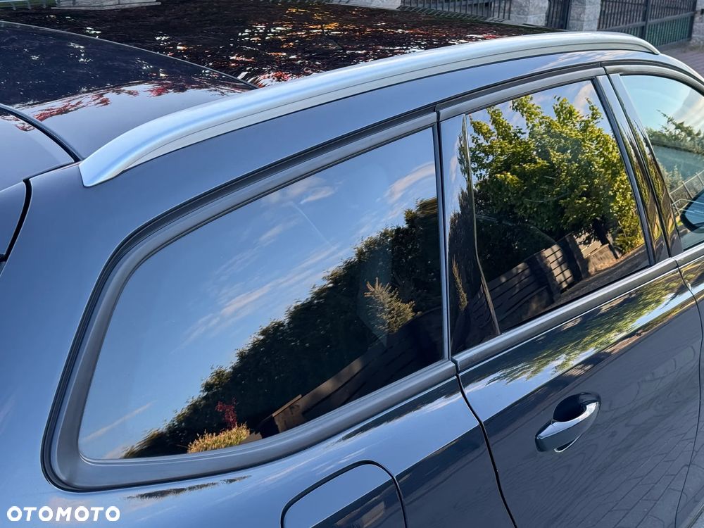 Peugeot 308 1.5 BlueHDi Allure S&S - 17