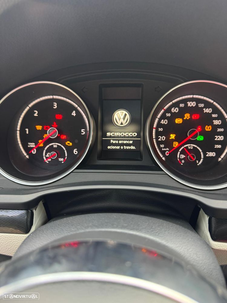VW Scirocco 2.0 TDI Sport DSG - 19