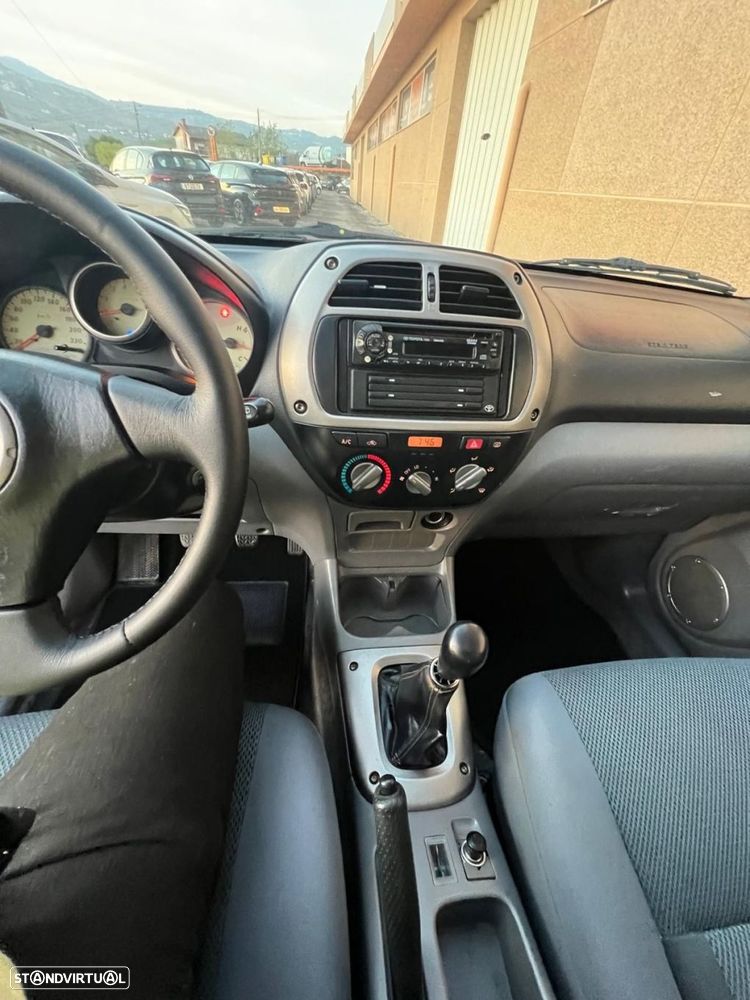 Toyota RAV4 2.0 Pack 2 - 10