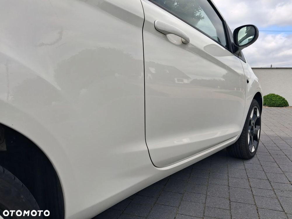 Ford KA 1.2 Ambiente - 25