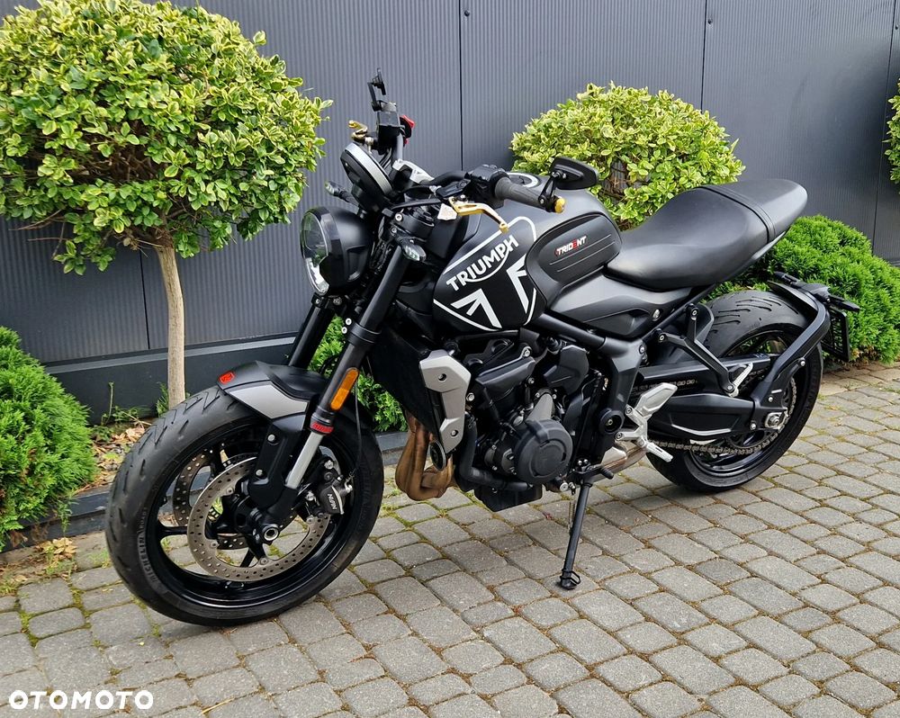 Triumph Trident - 5