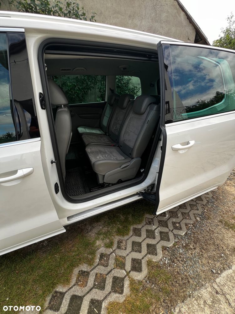 Volkswagen Sharan 2.0 TDI Highline - 15