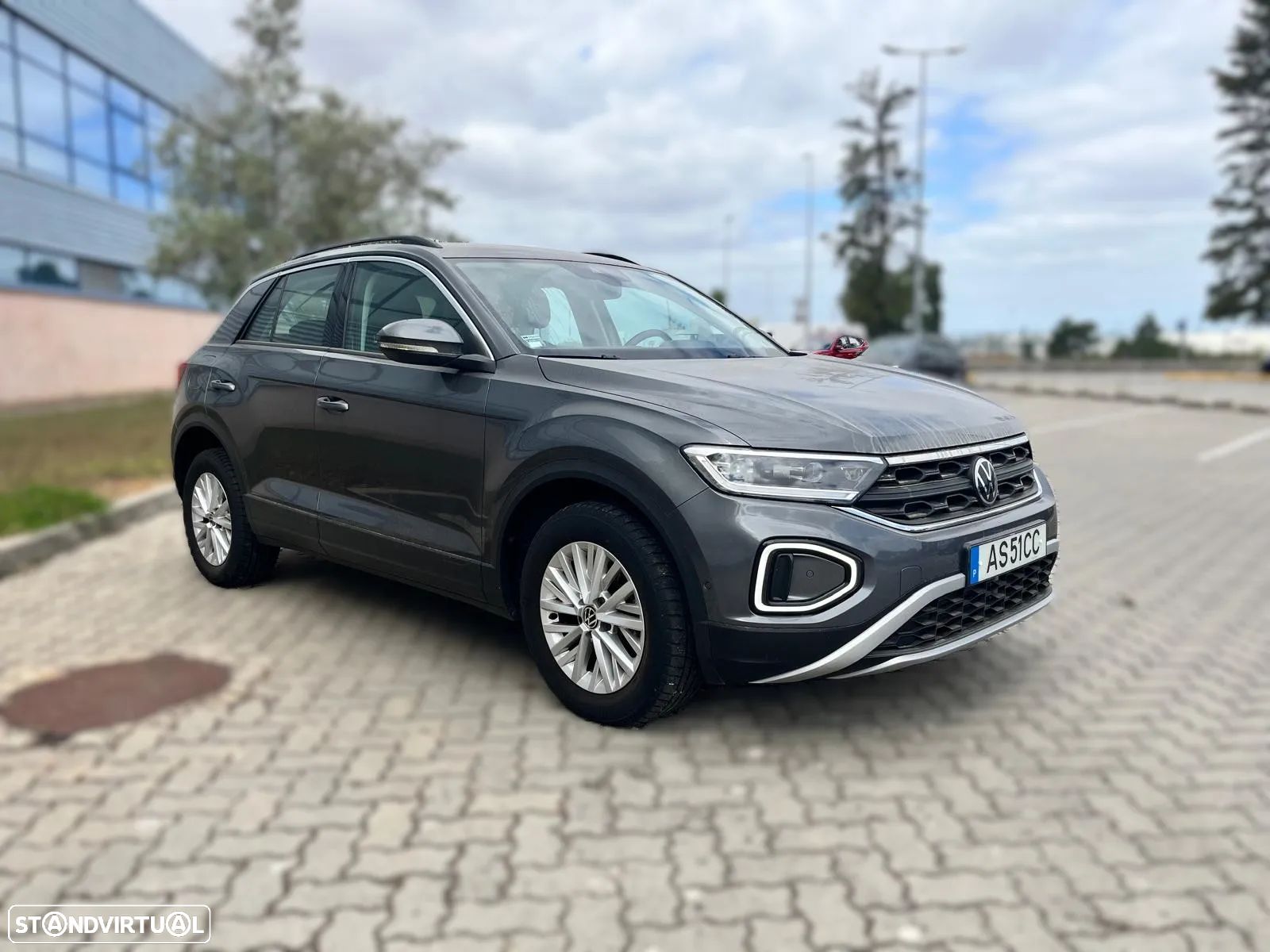 VW T-Roc 2.0 TDI Life - 1