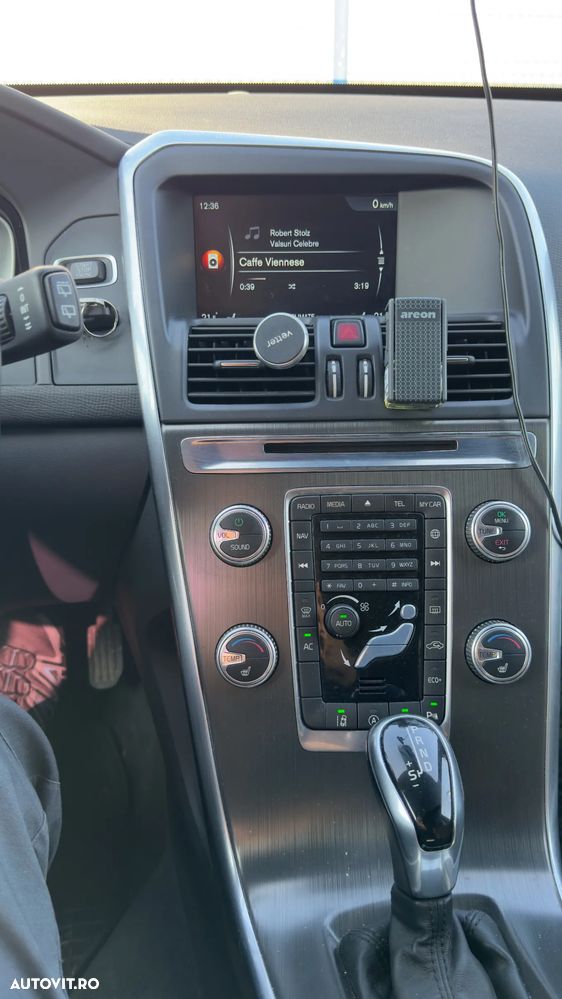 Volvo XC 60 D4 VEA Start-Stop Kinetic - 28