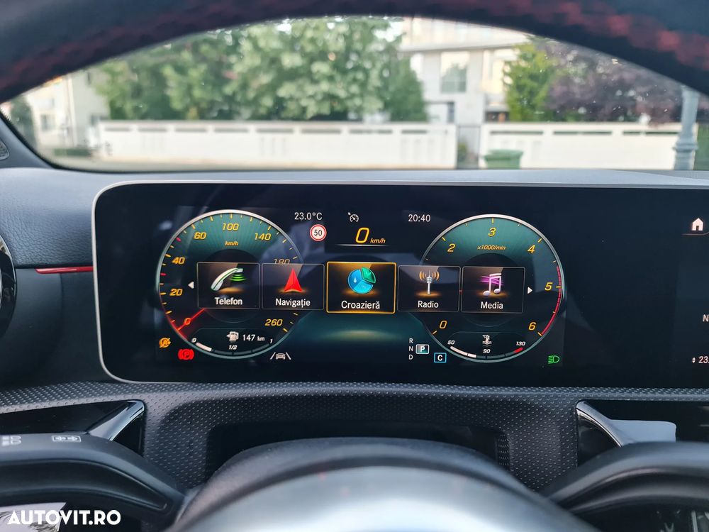 Mercedes-Benz A 180 d 7G-DCT AMG Line - 9
