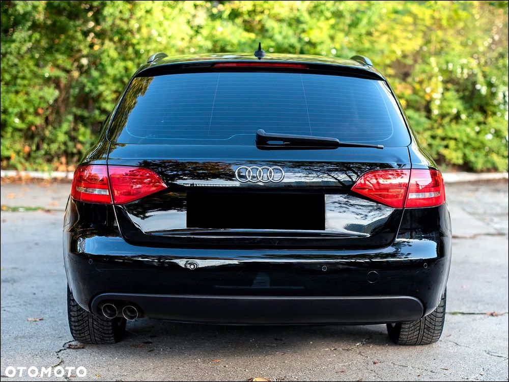 Audi A4 Avant - 4