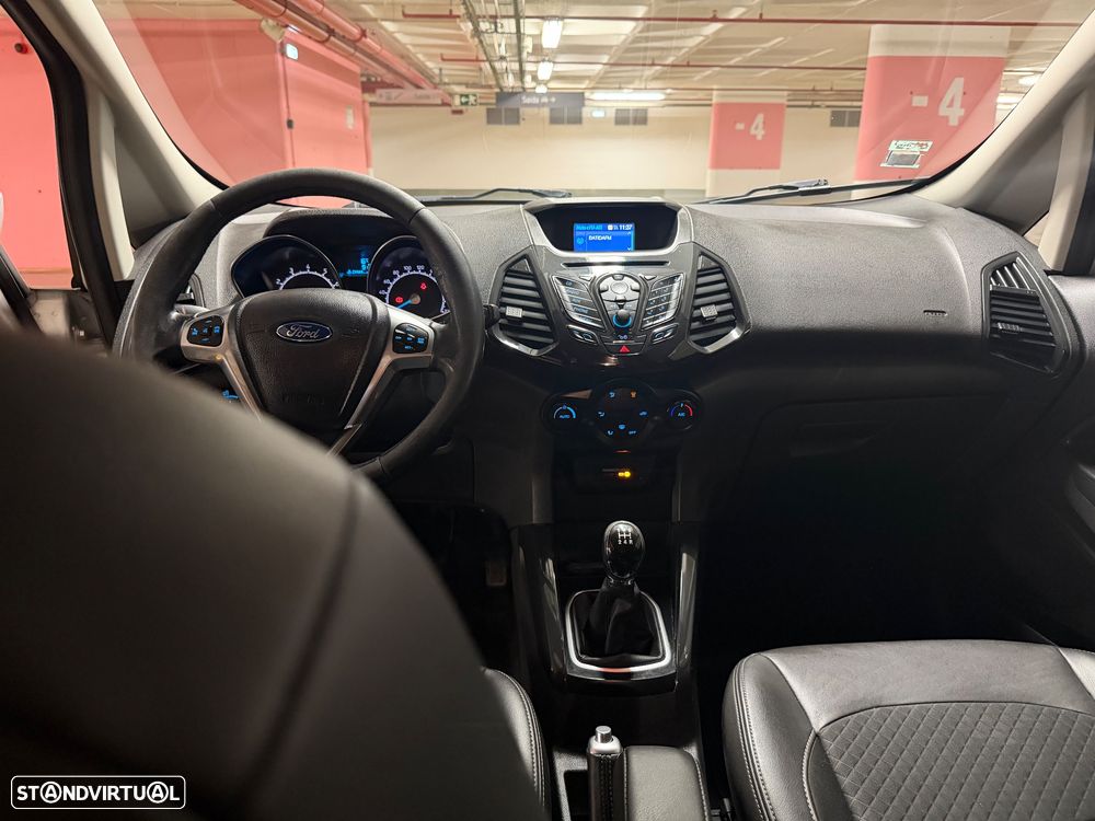 Ford EcoSport 1.0 EcoBoost Titanium - 12