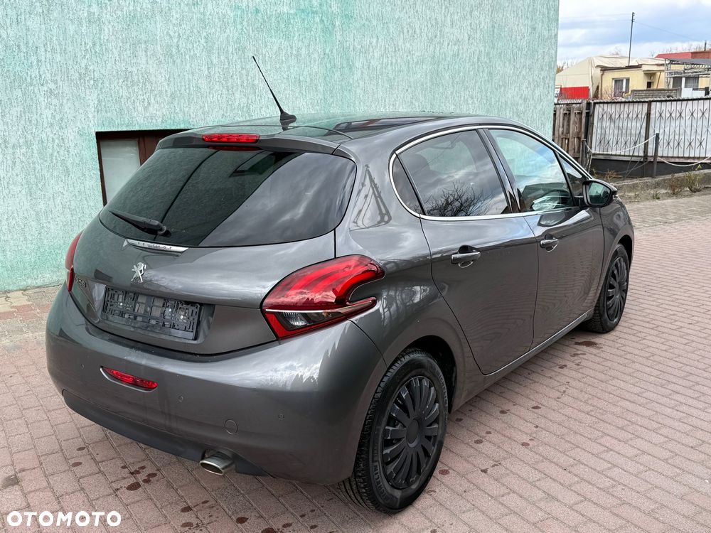 Peugeot 208 PureTech 110 Stop & Start EAT6 Allure - 7