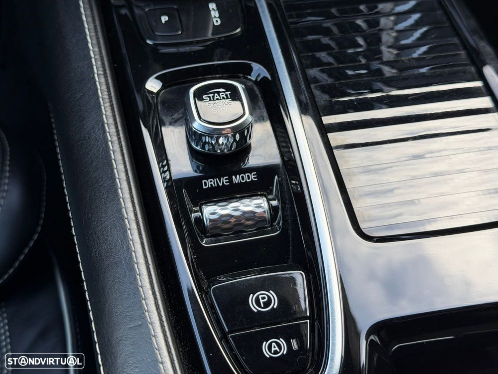 Volvo V60 2.0 T6 AWD TE R-Design - 57