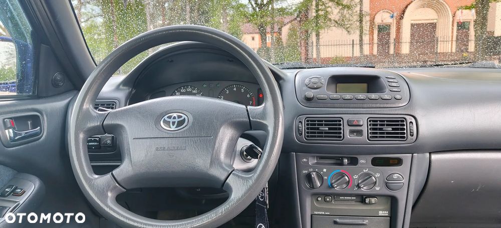 Toyota Corolla 1.4 VVT-i - 16