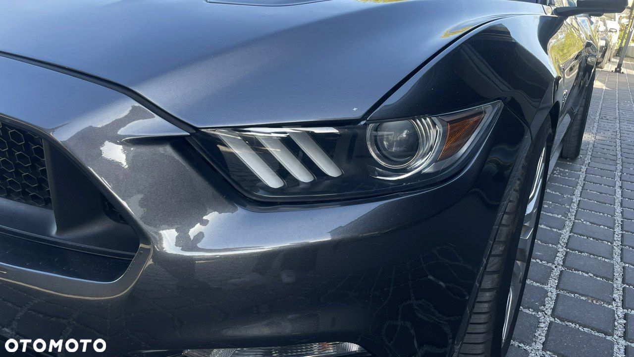 Ford Mustang 5.0 V8 GT - 11