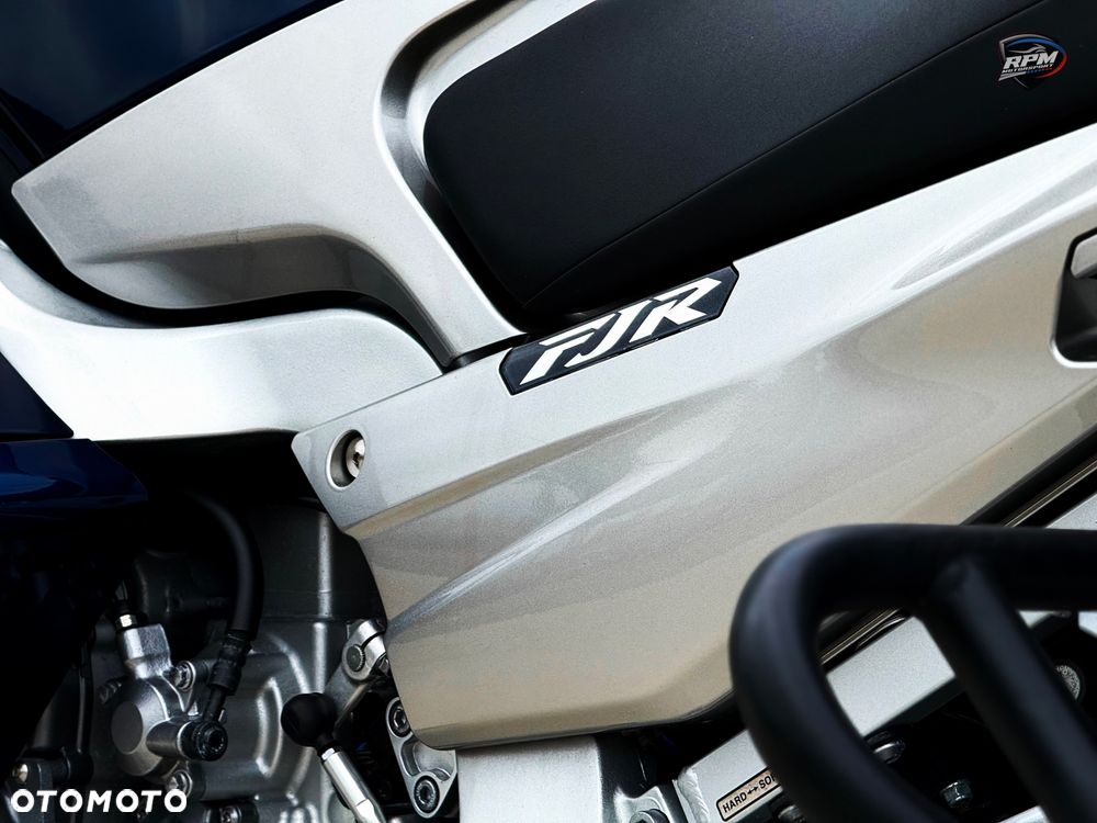 Yamaha FJR - 36