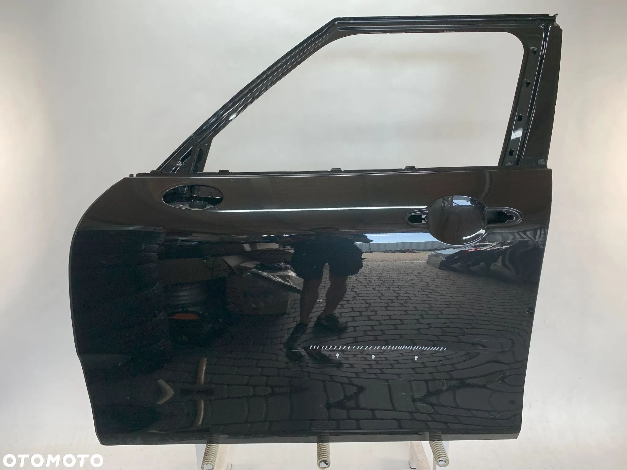 Mini Clubman R54 15r Drzwi lewe przod przednie 2015 - 1