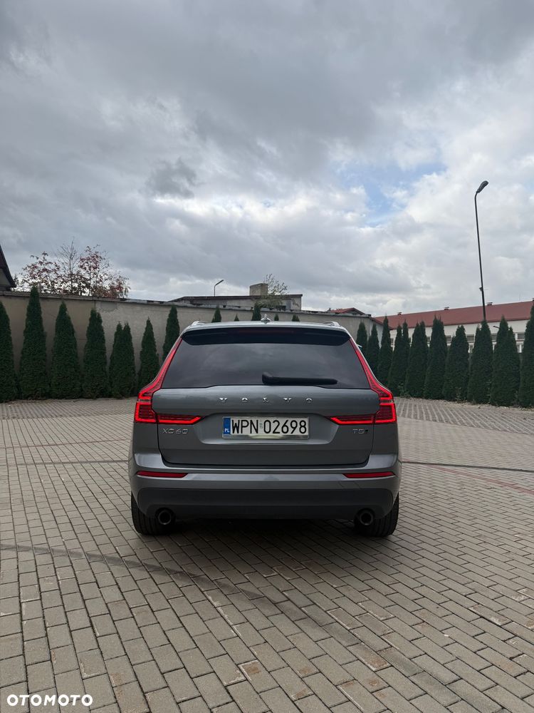 Volvo XC 60 T5 Geartronic Momentum Pro - 6