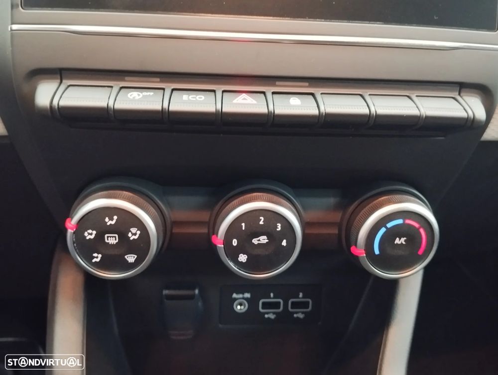 Renault Clio 1.0 TCe Evolution Bi-Fuel - 33