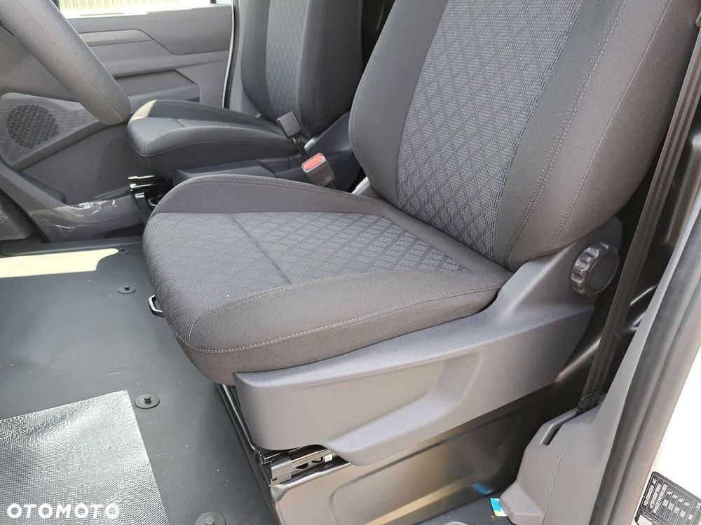 Volkswagen Transporter Furgon, 2,0 l TDI 170 KM / 8-bieg.automatyczna r. o: 3500 mm - 13