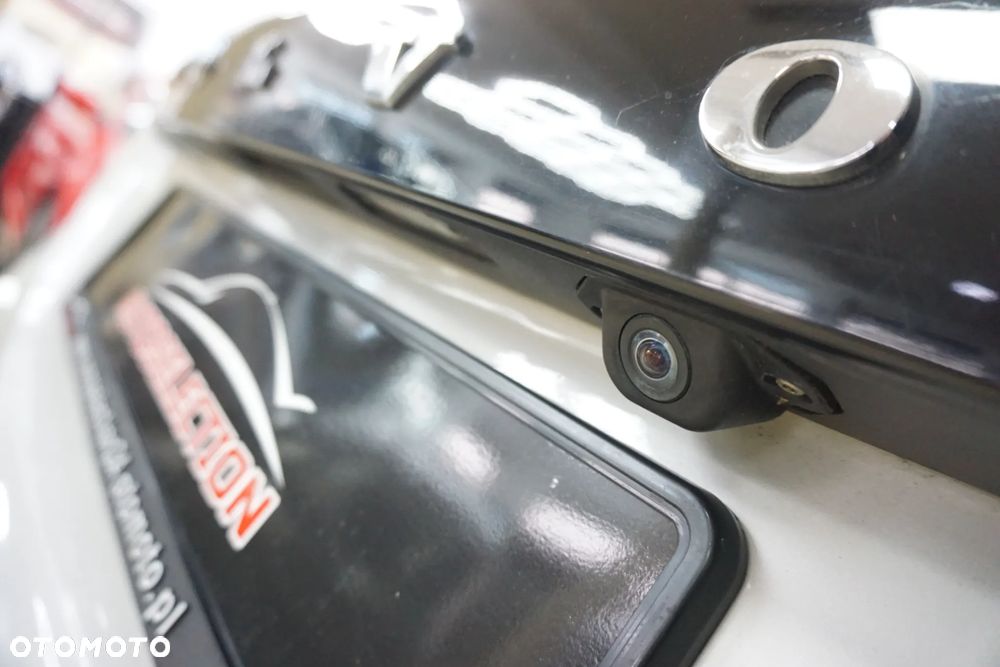 Volvo V60 D4 Geartronic Momentum - 20