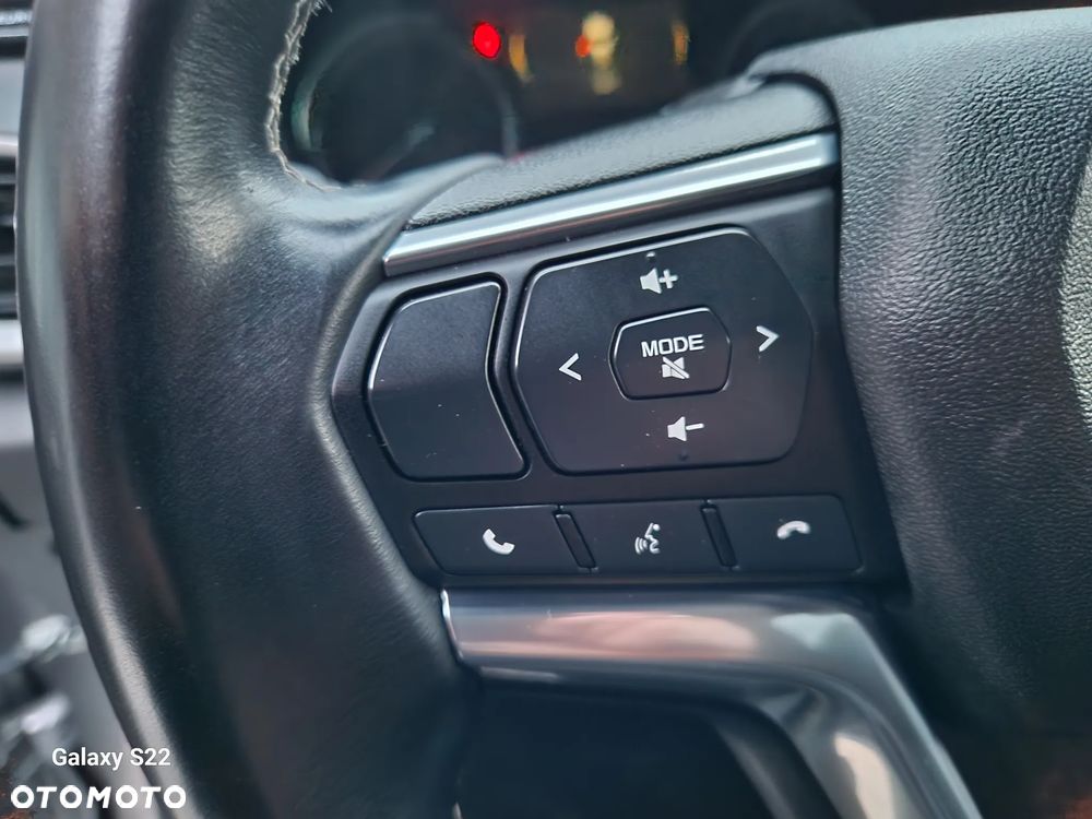 Isuzu D-Max 1.9 EC LSX - 19