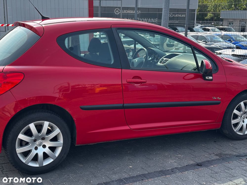 Peugeot 207 1.6 HDi 16V Intense - 12