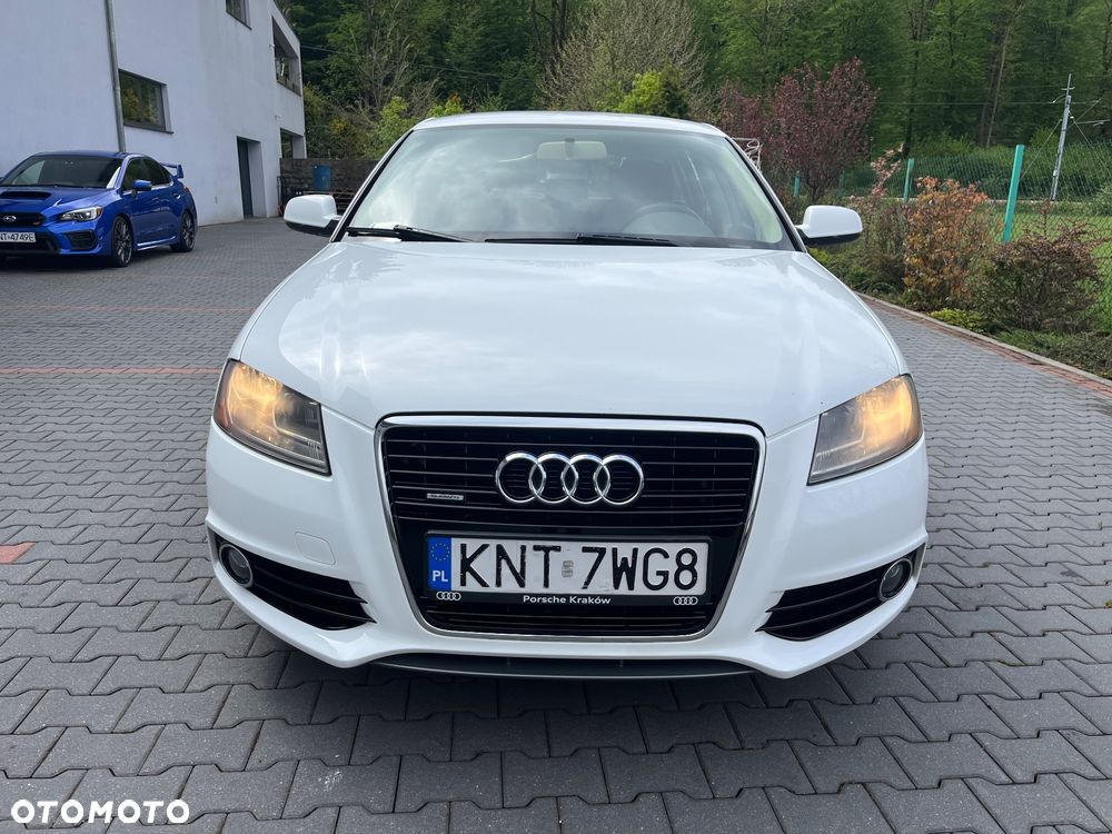 Audi A3 Sportback - 2