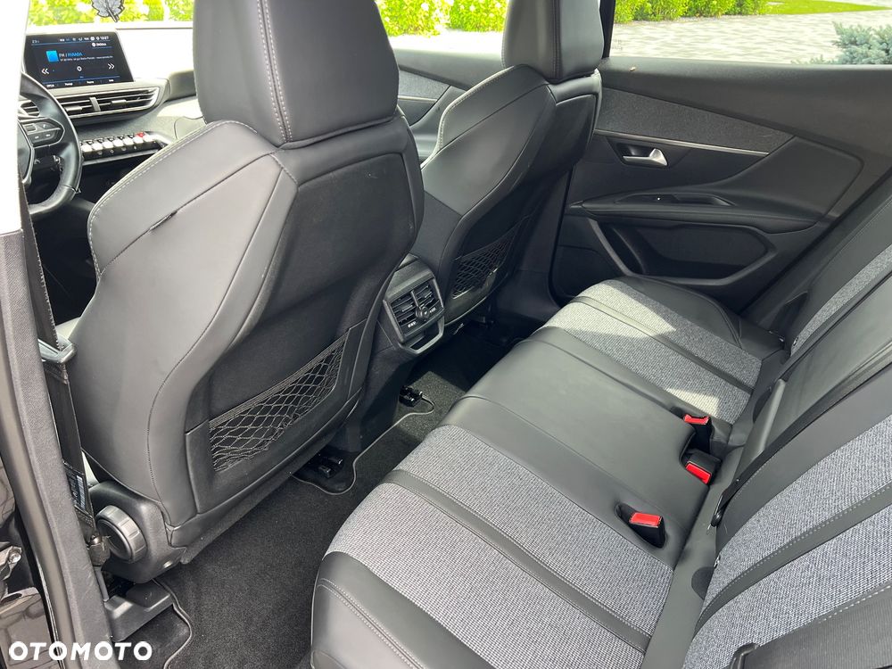 Peugeot 3008 HDi FAP 115 EGS6 Stop&Start Business-Line - 24