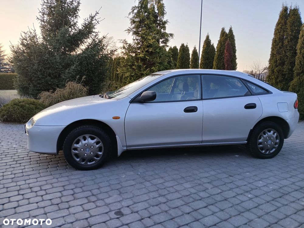 Mazda 323F 1.5 - 5