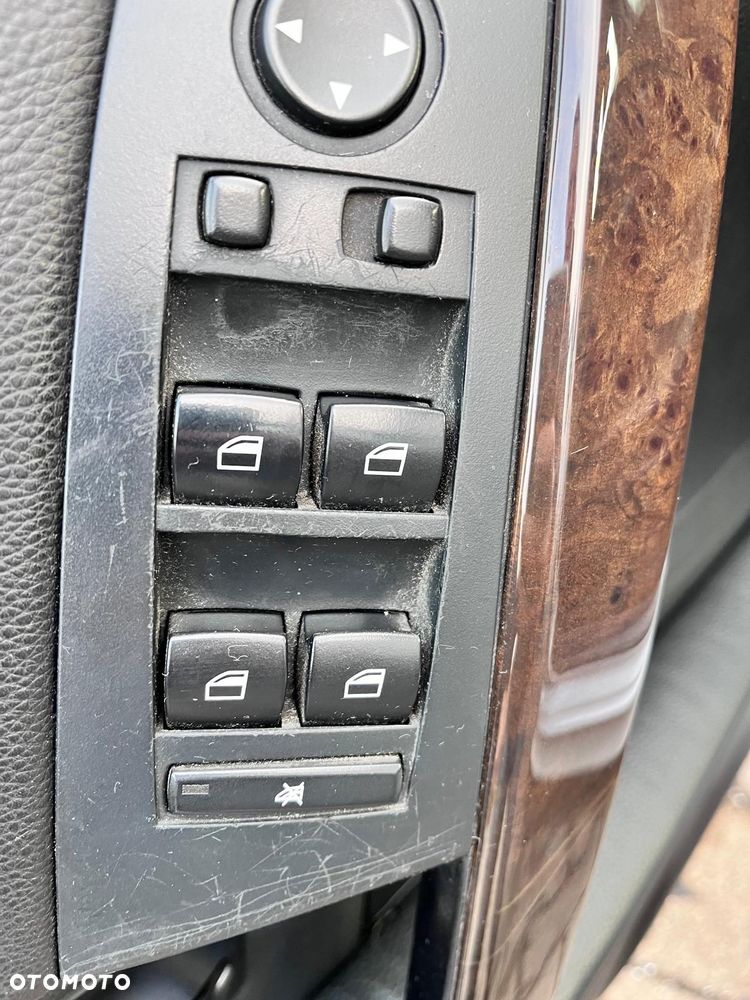 BMW Seria 5 545i - 20