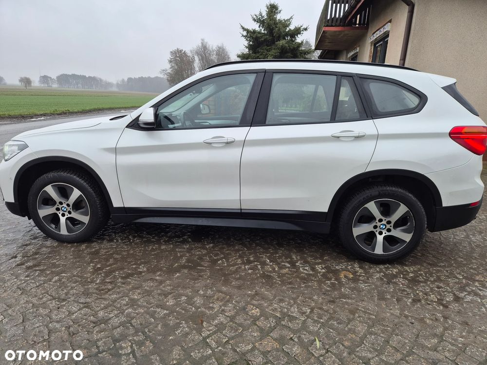 BMW X1 sDrive18d - 6