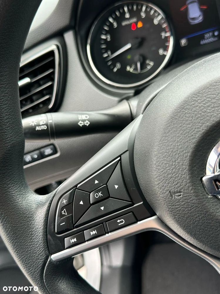 Nissan Rogue - 29