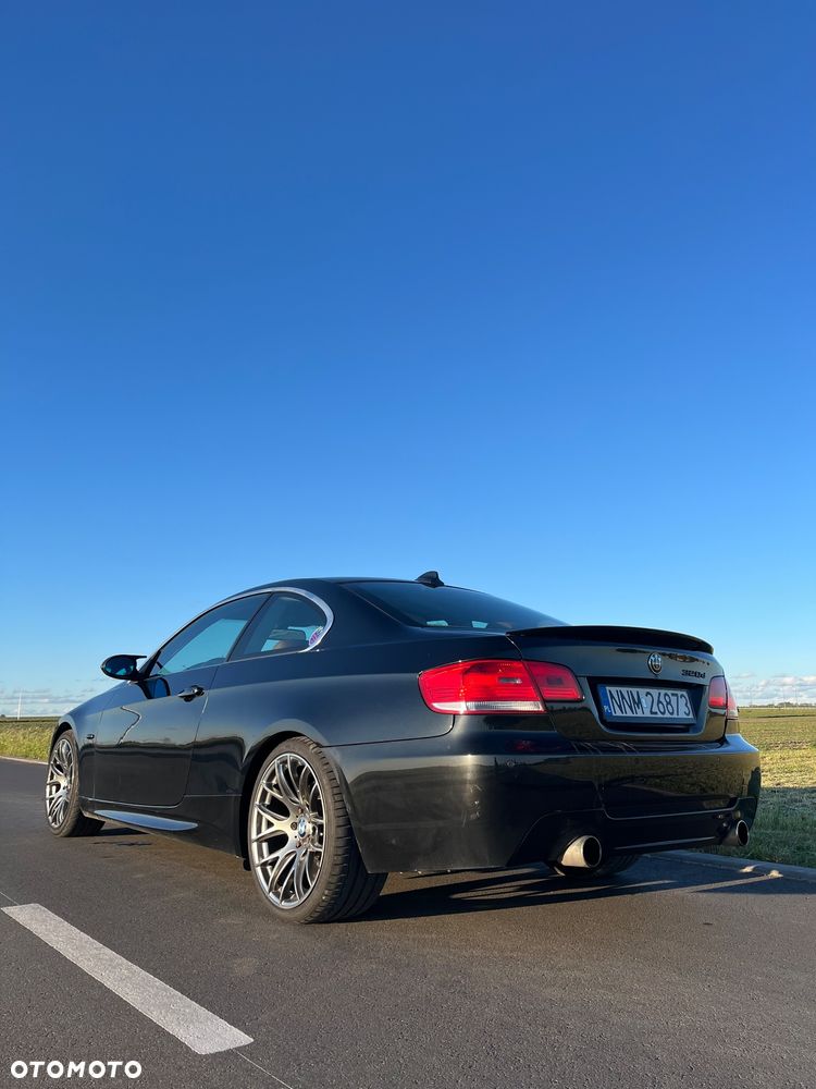 BMW Seria 3 330d - 3
