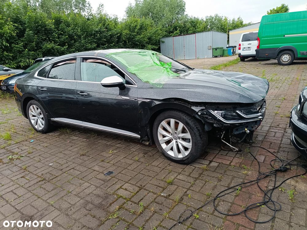 Volkswagen Arteon 2.0 TDI SCR Elegance - 15