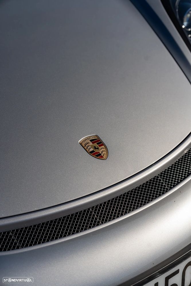 Porsche Cayman GT4 - 34