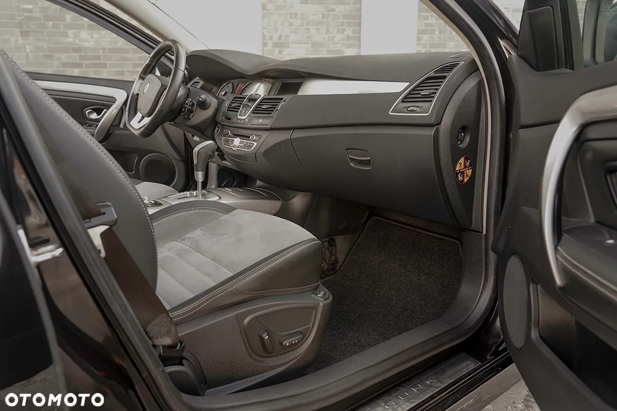 Renault Laguna Grandtour 2.0 dCi FAP Dynamique - 6