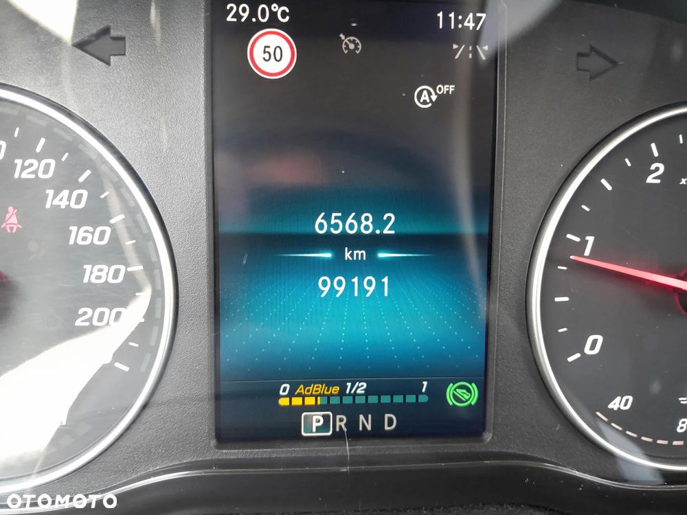 Mercedes-Benz Klasa T 180 d - 14