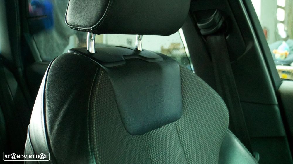 Audi A4 Avant 2.0 TDI S-line S tronic - 16