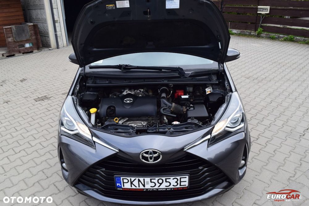 Toyota Yaris 1.5 Premium - 32